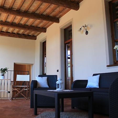 Dimora Cortese Castagnole delle Lanze Bagian luar foto
