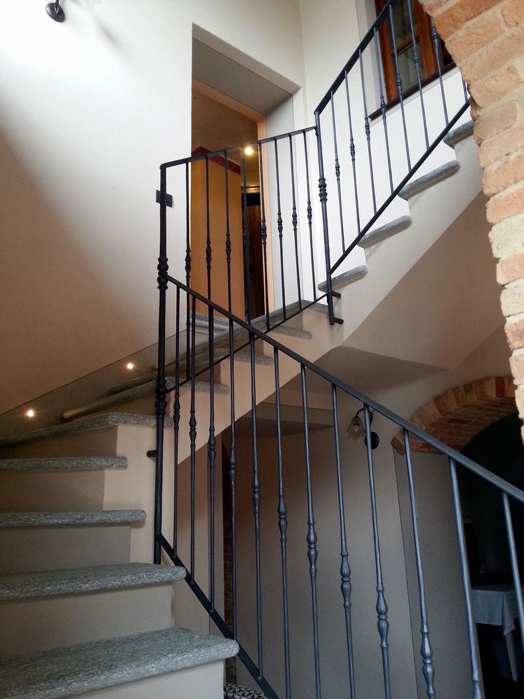 Dimora Cortese Castagnole delle Lanze Bagian luar foto